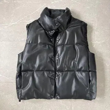 ZARA 블랙 다운 베스트 L