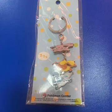 새상품 부드러운 3연 키링 에브이 부스터 글레이시아