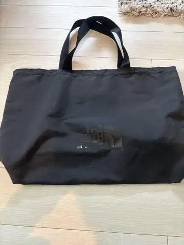 THE NORTH FACE 블랙 토트백