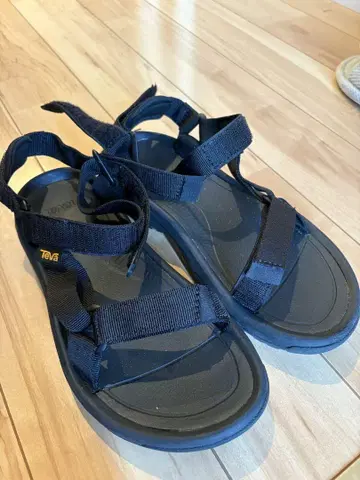 Teva 스포츠 샌들 블랙