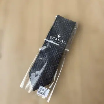 SCABAL 그레이 계열 체크 무늬 넥타이