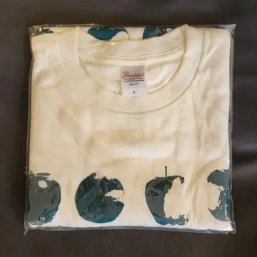 Mrs. GREEN APPLE 티셔츠