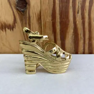 [ 초레어 ] Ferragamo scarf ring 페라가모 스카프링