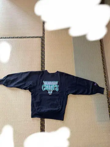 Champion 리버스 위브 셀틱스 맨투맨 M 블랙