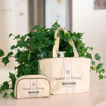 hh line canvas tote