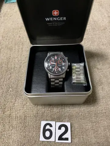 Wenger 크로노그래프 536.0765 손목시계 배터리 없음