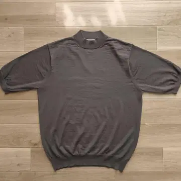 [ M: 울 100% ] UNITED ARROWS 모크넥 니트