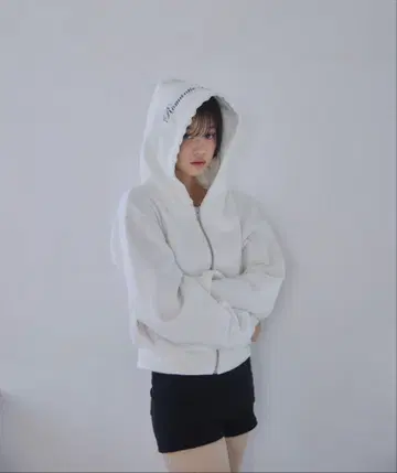 Smyeon 레이스 컴팩트 지퍼 후디