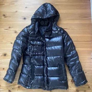 theory 블랙 다운 자켓