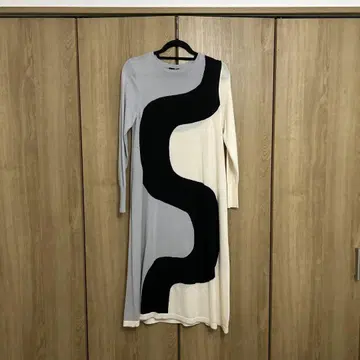 일본 미발매 UNIQLO marimekko 니트 원피스