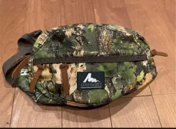 ( 새상품급 ) GREGORY COTTONWOOD CAMO 바디백 XS