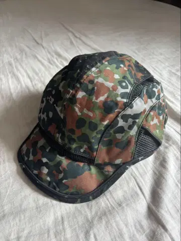 A WANDERING TAILOR ROBIN CAP T3