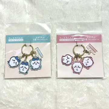 치이카와 랜드 나눌 수 있는! 3연 아크릴 참 치이카와 하치와레 세트