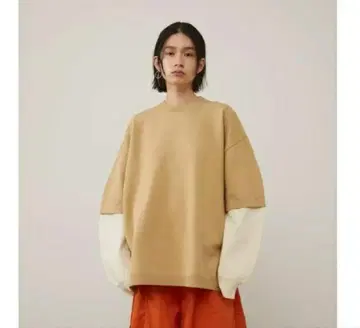 [ 새상품급 ] 해린 도트 사이 HeRIN.CYE 니트 상의 벌룬 슬리브