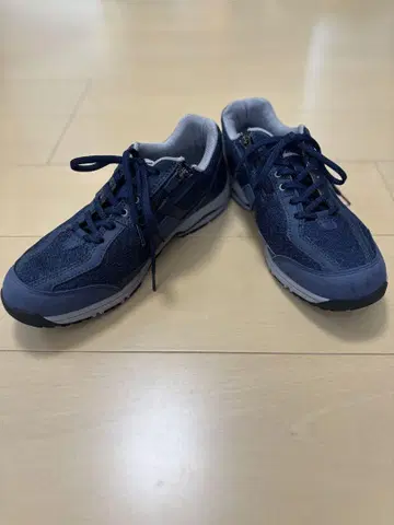 MIZUNO 미즈노 스니커즈 26.5cm