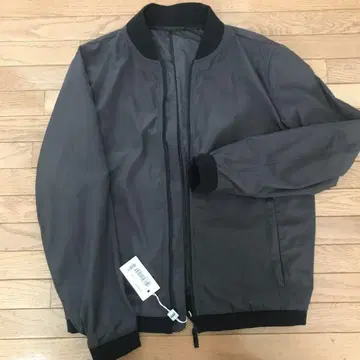 [ 새상품급 ] ARMANI 아르마니 MA 1 자켓 사이즈 50