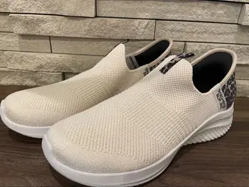 SKECHERS Slip-Ins 스니커즈