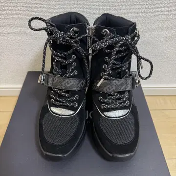 LIU JO 류조 통굽 스니커즈 사이즈 36 23.5cm 새상품 미사용