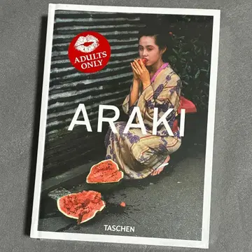 Araki 아라키 노부요시 작품집 타셴 [ 미개봉 새상품 ]