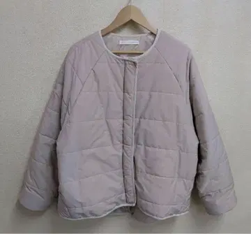 C17980 LUPILIEN 파이핑 노카라 다운 자켓