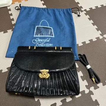 Graceful Collection 블랙 핸드백 보증 등록 카드 있음
