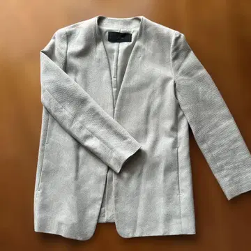 Liesse 라이트 그레이 노카라 자켓
