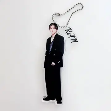 RAN 란 아크릴 키링 MAZZEL
