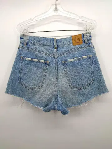 MOUSSY 라이트 블루 하이웨스트 데님 숏팬츠