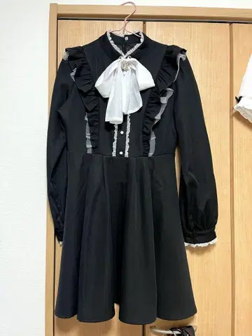 ROJITA 배색 시어 빅 리본 원피스 로지타 블랙