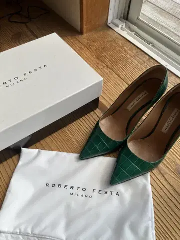 ROBERTO FESTA 그린 하이힐 36인치