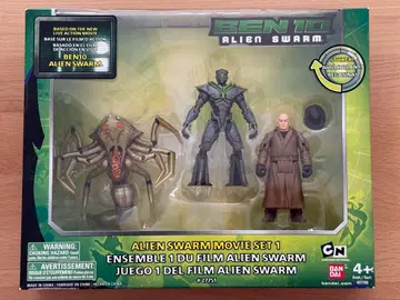 새상품 미개봉 BEN10 에이리언 웜 피규어 세트