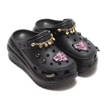 통굽 crocs 샌들 블랙