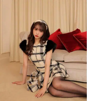 완판템 M me eme 엠에메 메종 트위드 미니 원피스 WHT 새상품