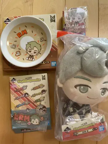 [ 미사용 새상품 ] TinyTAN 제일복권 RM 세트