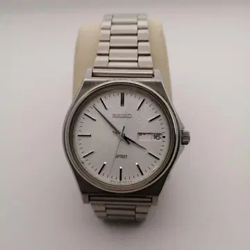 SEIKO SPIRIT 실버 TN48-7000 정크
