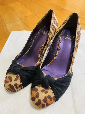 ELLE 엘르 레오파드 무늬 하이힐 23.5cm
