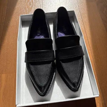 SESTO 블랙 가죽 로퍼 22.5cm