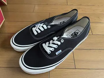 VANS 오센틱 애너하임 블랙