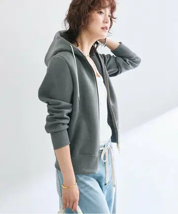 RIVED DROITE 리브드 로와 스펀지 종이상자 ZIP 후드티