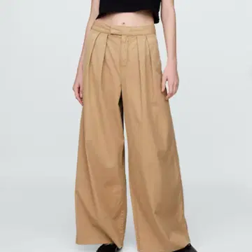 Gap 하이라이즈 트윌 플리츠 와이드 카키 팬츠 사이즈 6