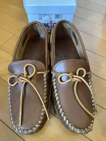 Minnetonka 모카신 브라운 8.5 (26.5cm) 미사용