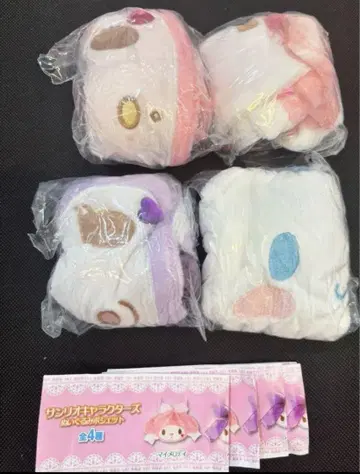 산리오 캐릭터즈 봉제 인형 미니백 전 4종 세트
