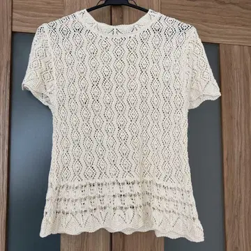 ZARA 아이보리 반팔 레이스 T셔츠 S