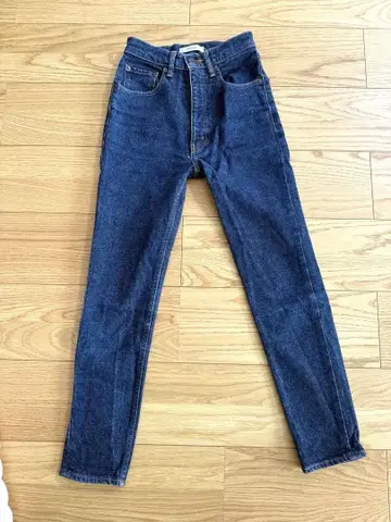 [새상품급] moussy 스키니 데님 23인치