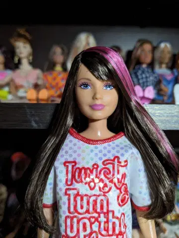 바비 인형 스키퍼 의류 포함 본체