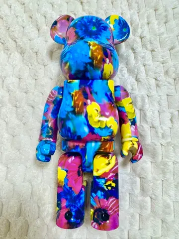 베어브릭 미카 니나가와 콜라보 멀티 컬러