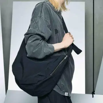 KONBU Nylon Shoulder 'BANANA' Bag