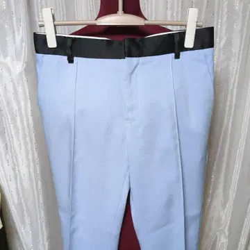 [ 새상품급 ] IKUFURUDATE 블루 팬츠
