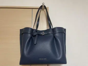 MICHAEL KORS 네이비 토트백 EMILIA