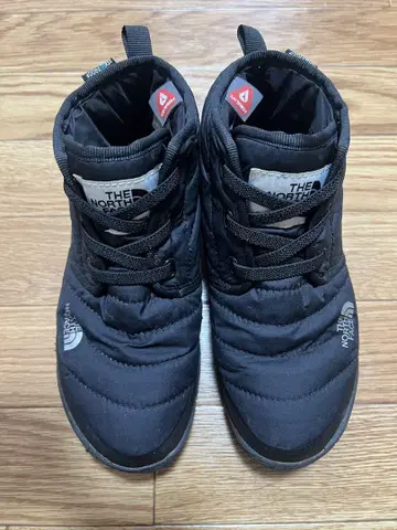 THE NORTH FACE 눕시 부츠